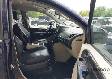 2014 Chrysler Town & Country Touring из США, поврежденный, VIN 2C4RC1BG6ER256249